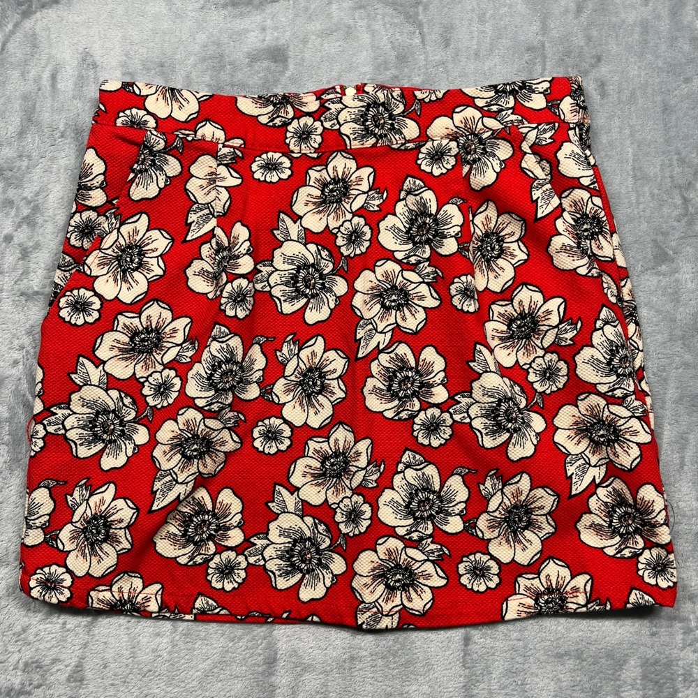 Forever 21 Floral Mini Skirt Womens Red Black Textured Zip Back Size Small